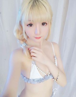 图书馆的女朋友_国产无码网页在线观看